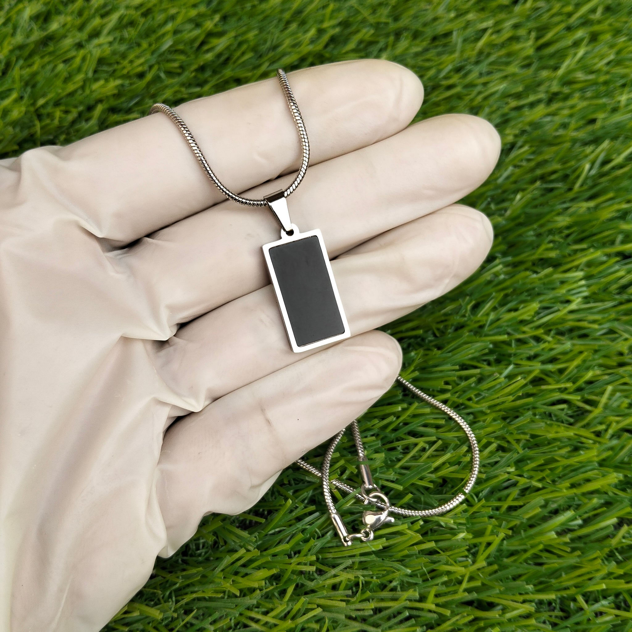 DOUBLE SIDED PENDANT BLACK & WHITE ( Man's & Women's ) Black & White